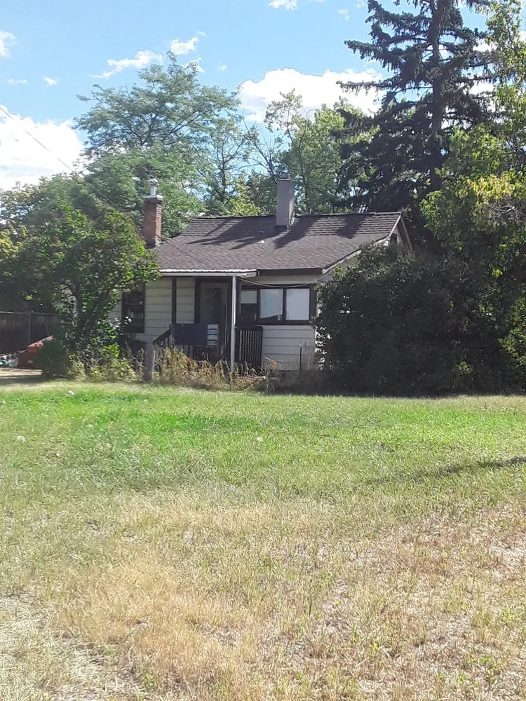 Slide of Roofing & Remodels