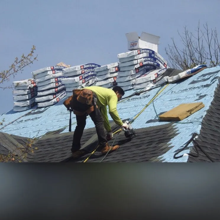 Slide of Roofing 911