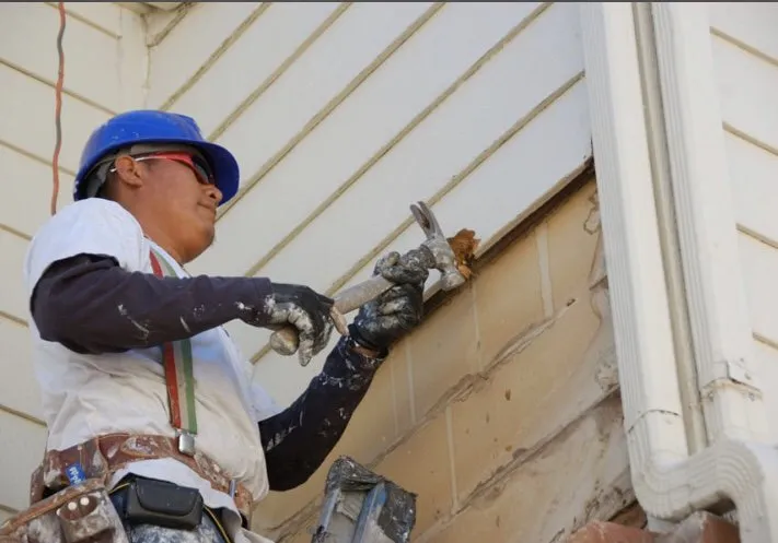 Slide of Roofing 911