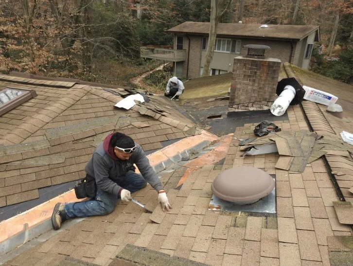 Slide of Roofing 911