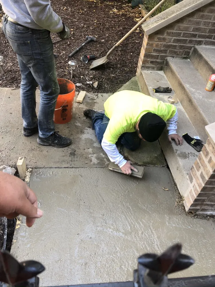 Slide of Roofing 911