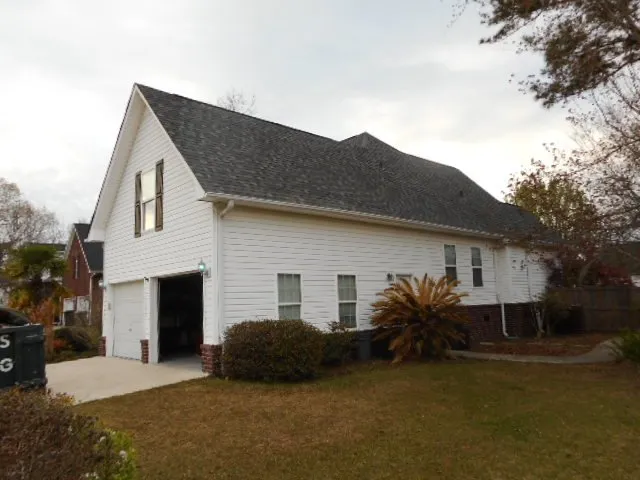 Slide of Roofing America