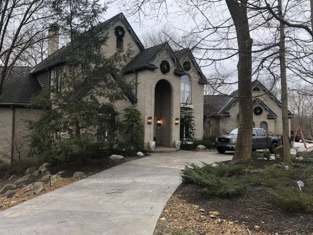 Slide of Roofing America