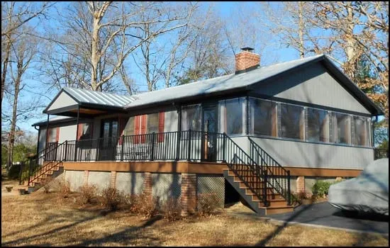 Roofing and Exteriors of Virginia Logo