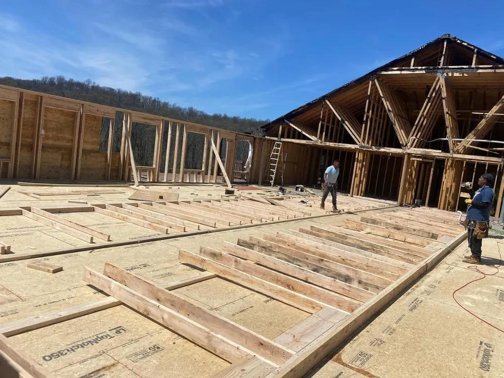 Slide of Roofing and Framing Pros