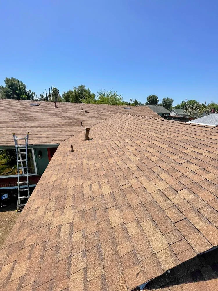 Slide of Roofing and More