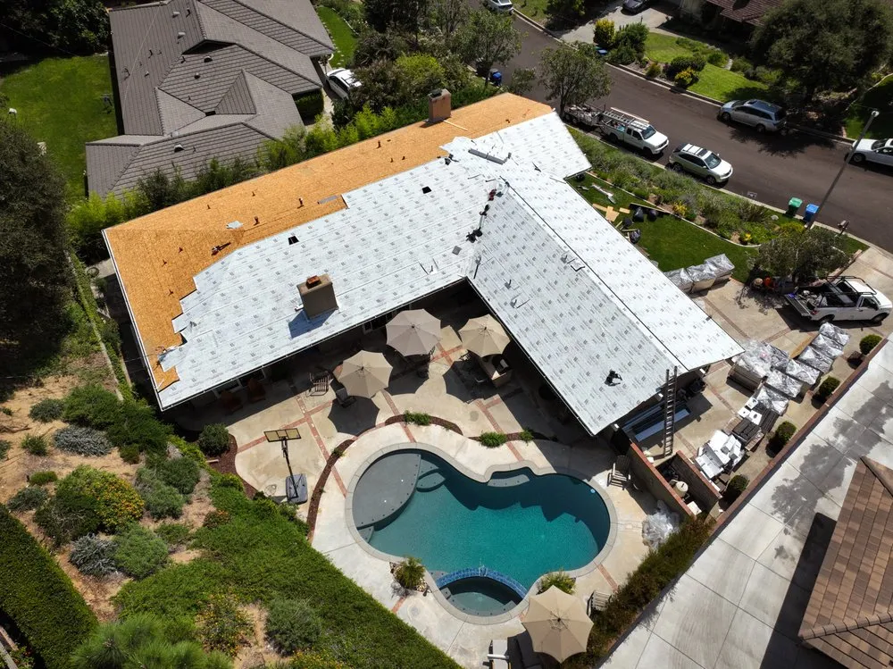 Slide of Roofing and More