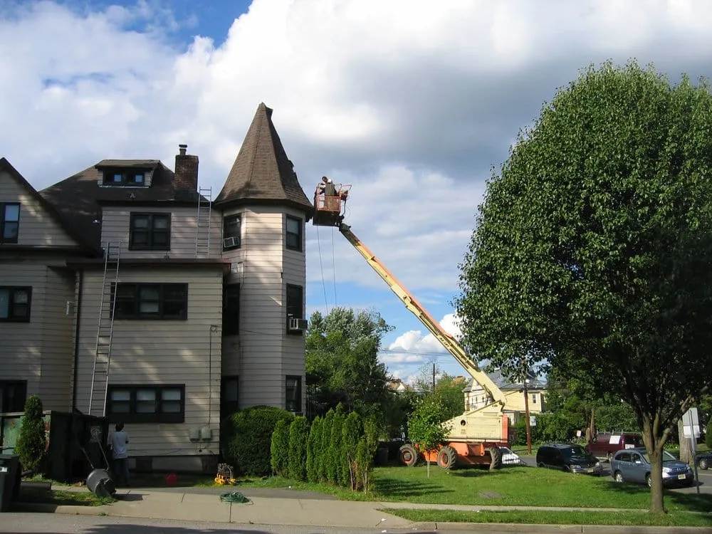 Slide of Roofing Associates