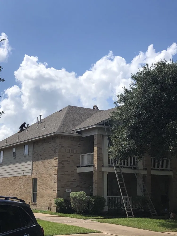 Slide of Roofing Brothers and Construction