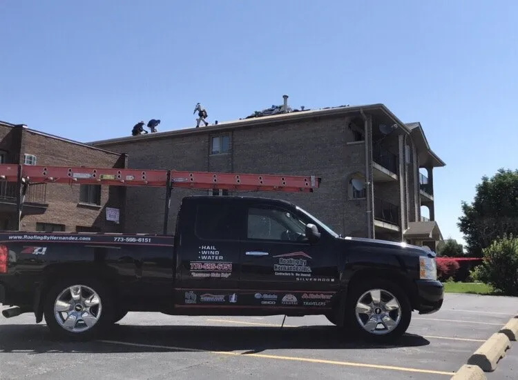 Slide of Roofing BY Hernandez