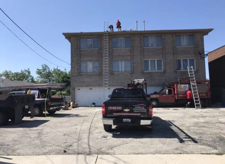 Slide of Roofing BY Hernandez