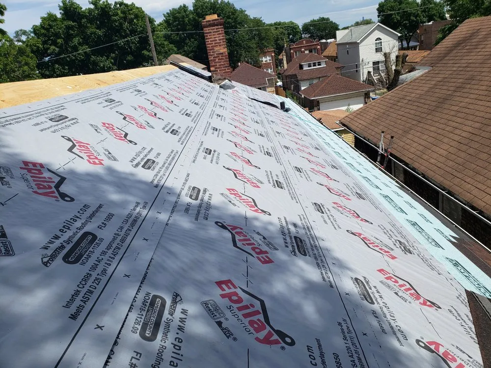 Slide of Roofing BY Hernandez