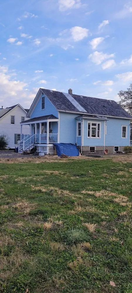 Slide of Roofing Caguana