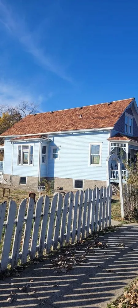 Slide of Roofing Caguana