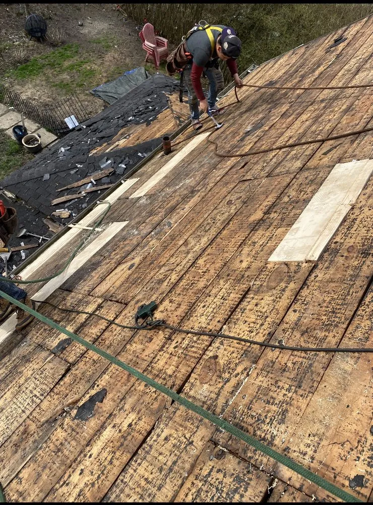 Slide of Roofing Cano