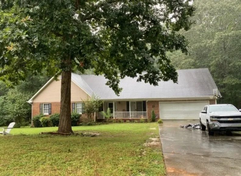 Slide of Roofing Claim Specialist of Georgia