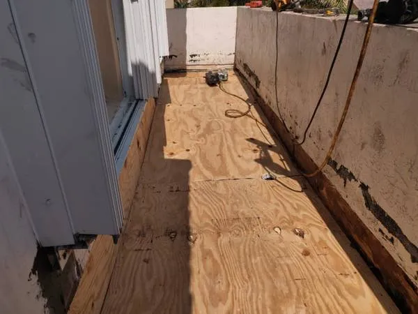 Slide of Roofing Clan