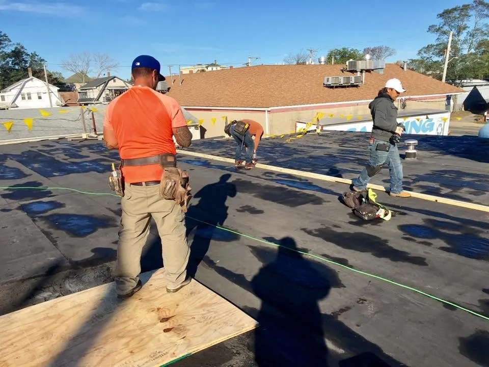 Slide of Roofing company of Thousand Oaks