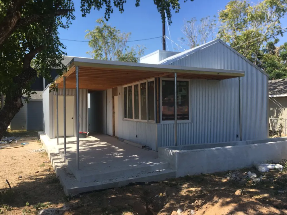 Slide of Roofing Contractor Solutions