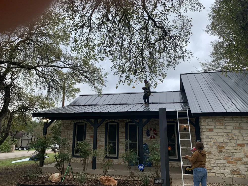 Slide of Roofing Contractor Solutions