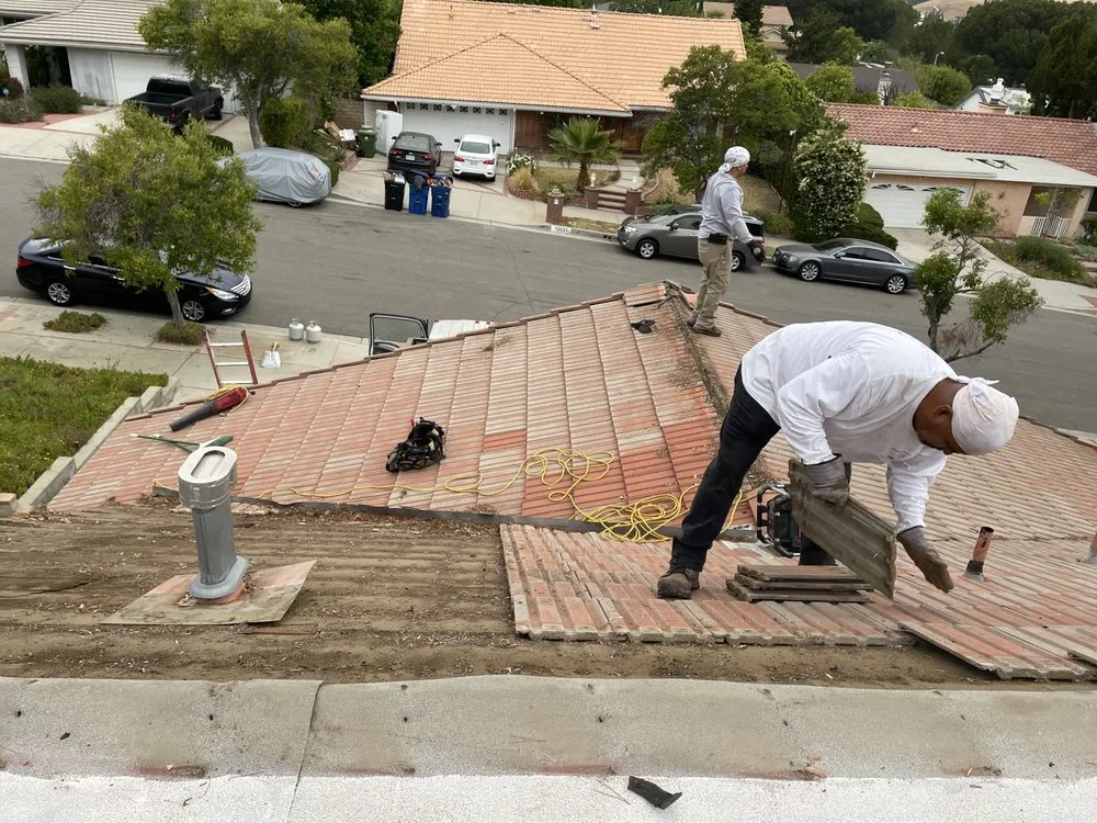 Slide of Roofing Contractors Inc