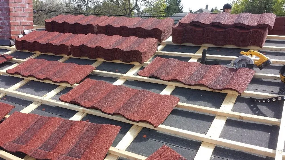 Slide of Roofing Contractors Oasis