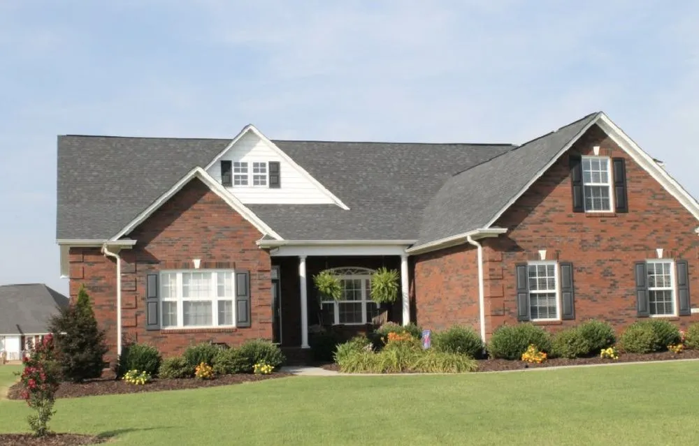 Slide of Roofing Experts