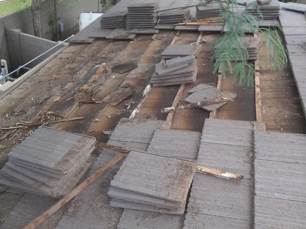 Slide of Roofing Experts