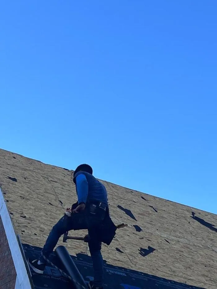 Slide of Roofing Express