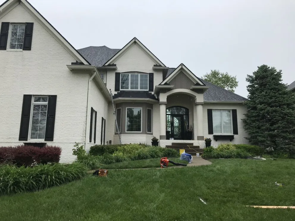 Slide of Roofing Express