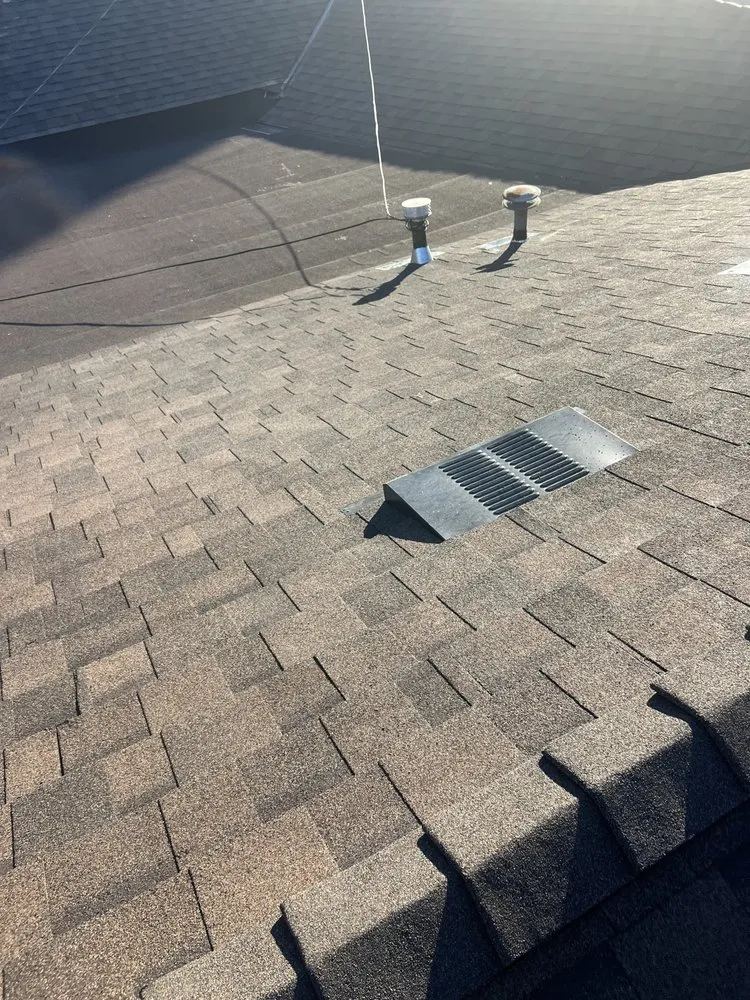 Slide of Roofing Folgar