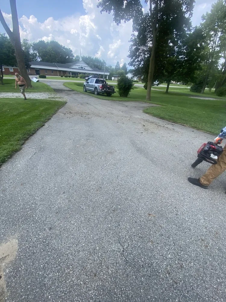 Slide of Roofing Guys Services