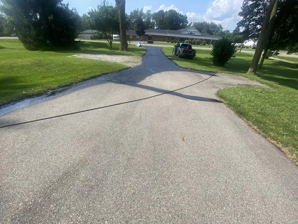 Slide of Roofing Guys Services