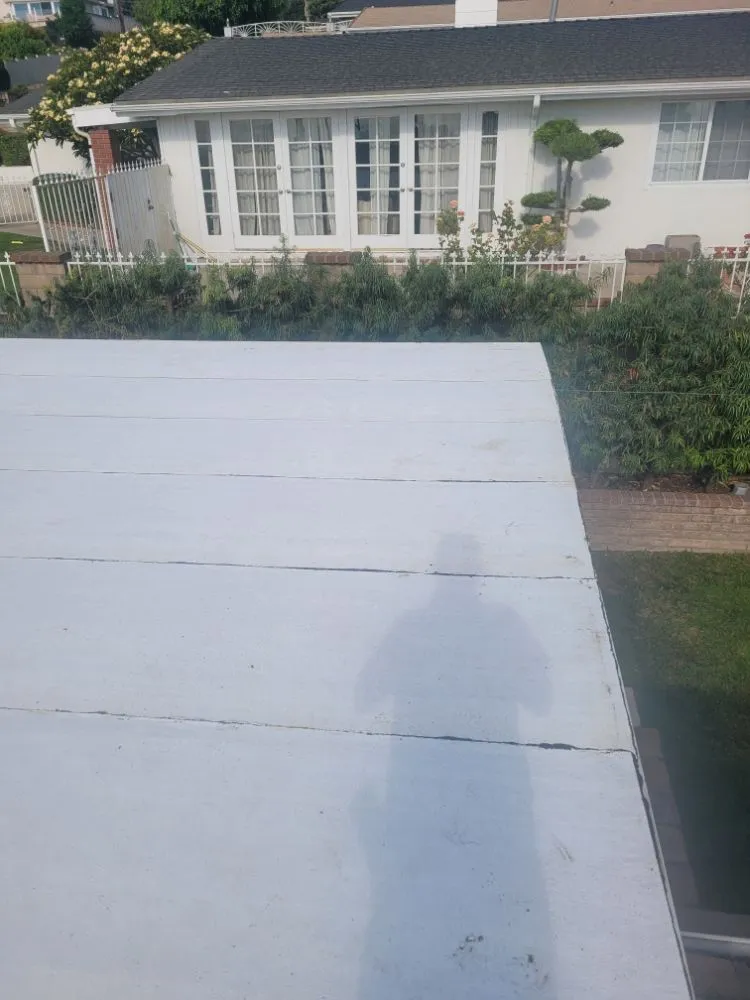 Slide of Roofing Hands Renovations