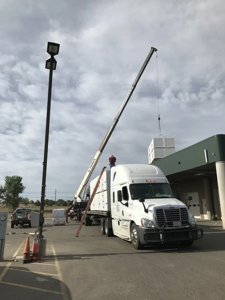 Slide of Roofing Hermanos Iraheta