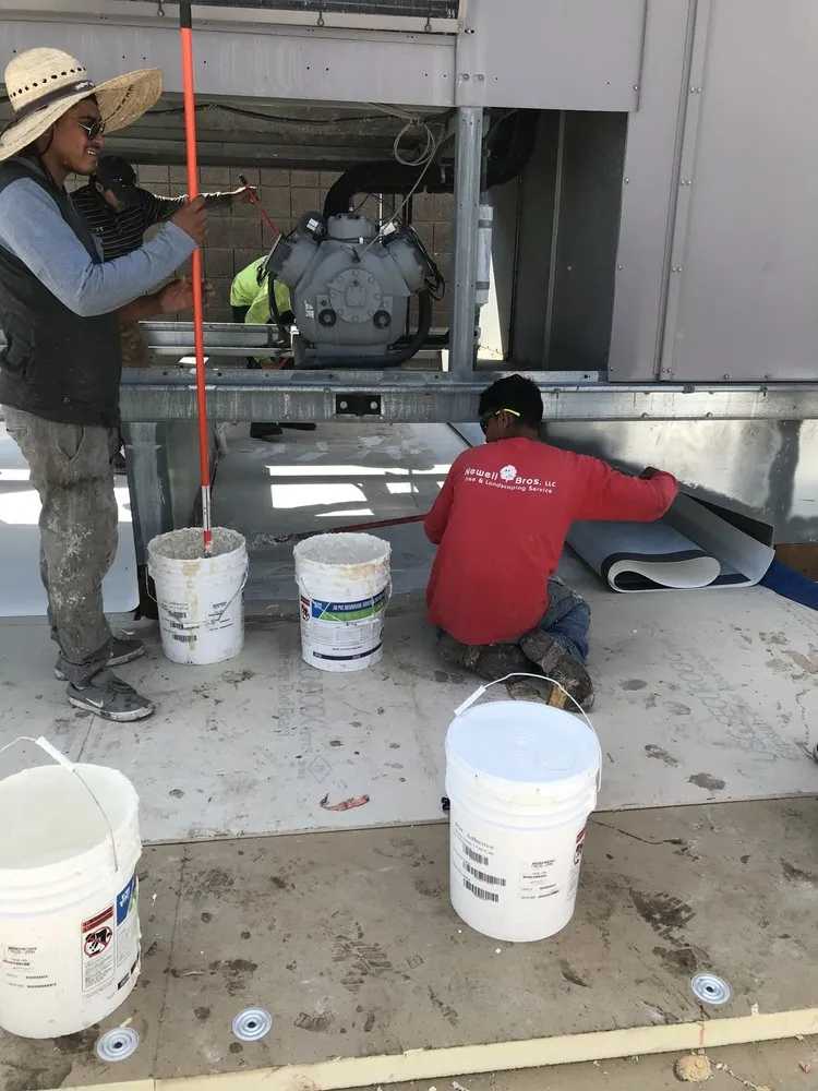 Slide of Roofing Hermanos Iraheta