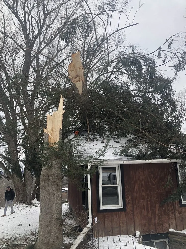 Slide of Roofing King