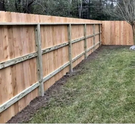 Slide of Roofing Leivas