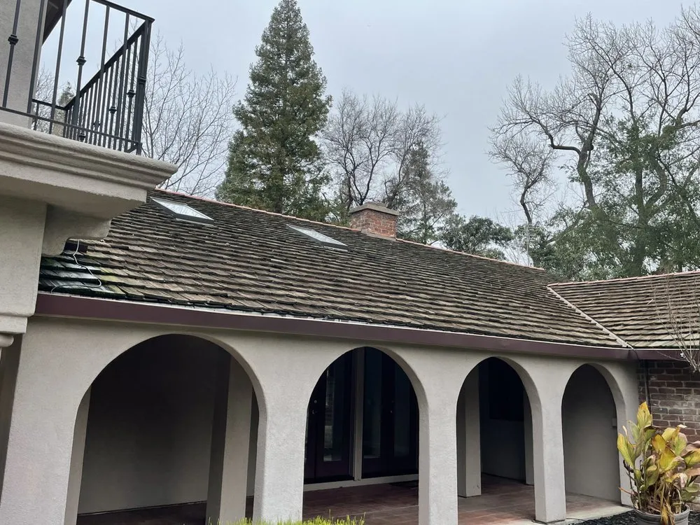 Slide of Roofing Medic