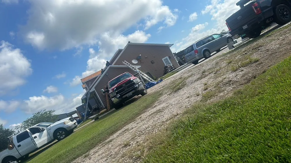 Expert shingle roofing service in Settlers Village, TX by Roofing OT