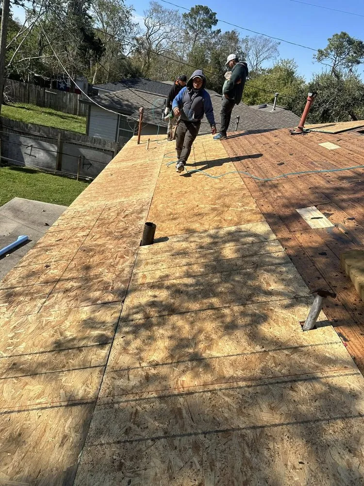 Licensed roof leak repair for residential properties in Settlers Village, TX by Roofing OT