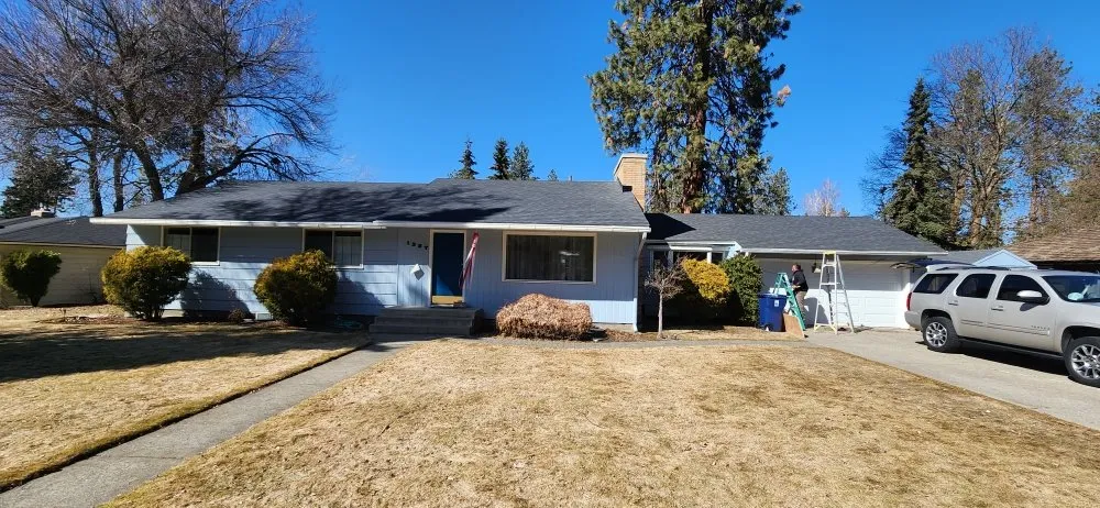 Slide of Roofing Pro's Blanchard Building Solutions LLC