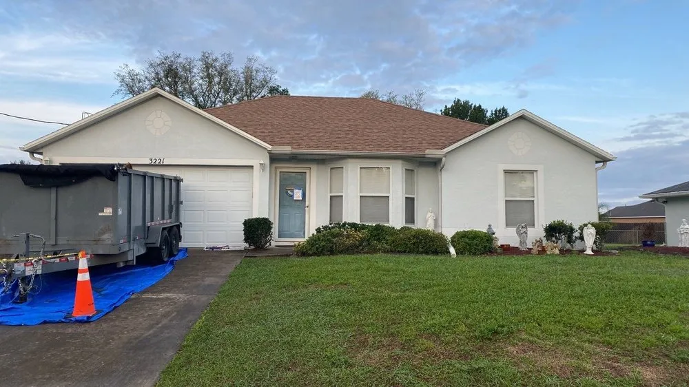 Slide of Roofing Pros USA