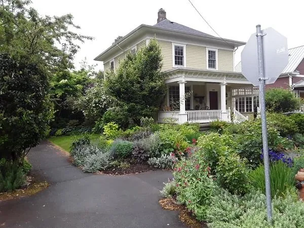 Slide of Roofing Rain OR Shine