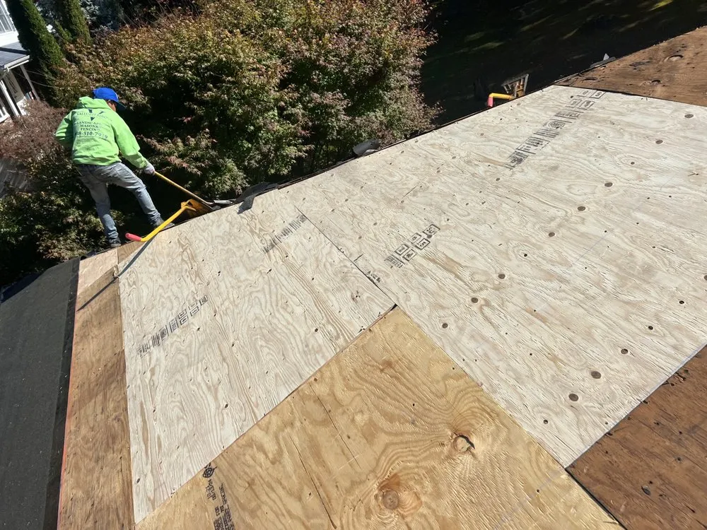 Slide of Roofing Rc Builder