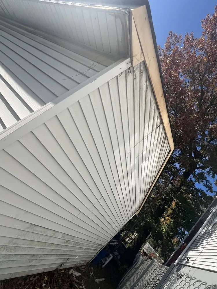 Slide of Roofing Rc Builder