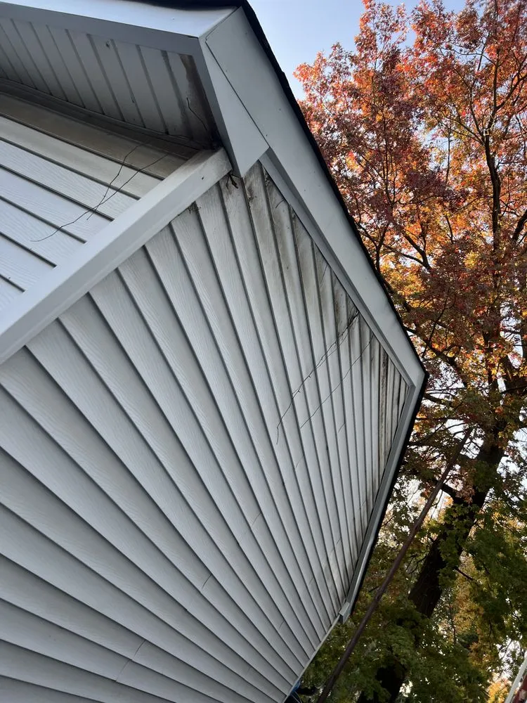 Slide of Roofing Rc Builder