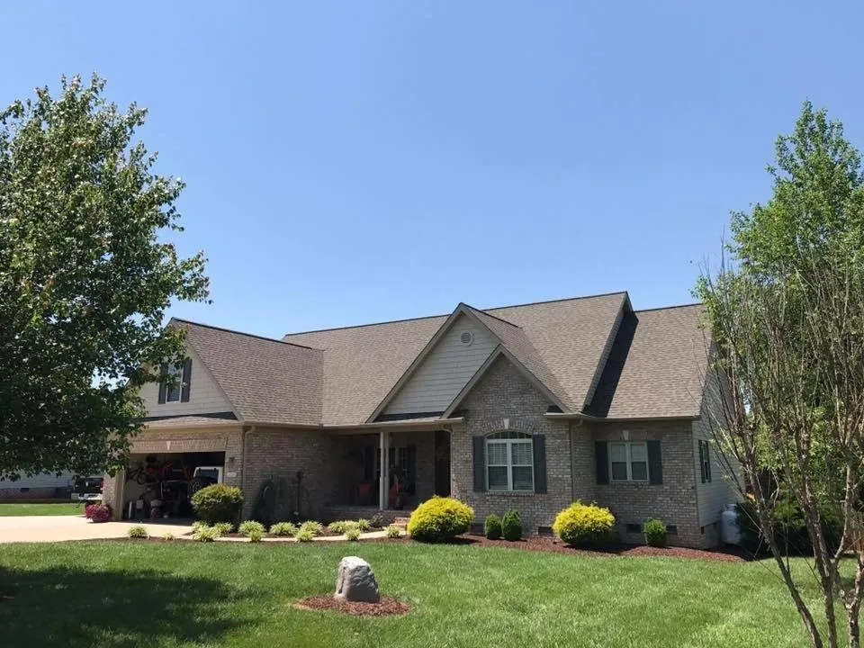 Slide of Roofing Renovations