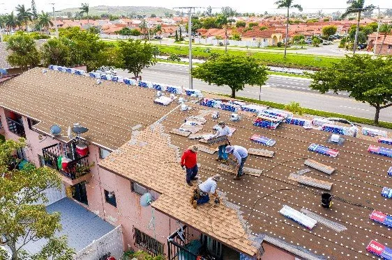 Slide of Roofing Royale