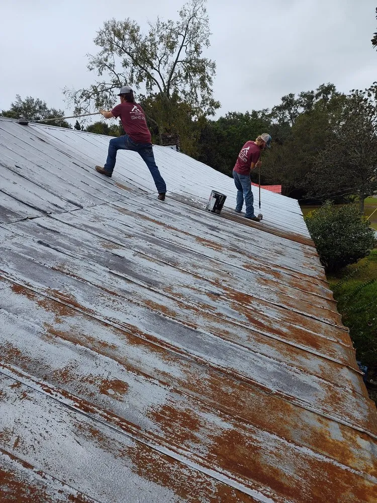 Slide of Roofing Salinas